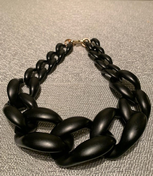 Black Chunky Statement Necklace